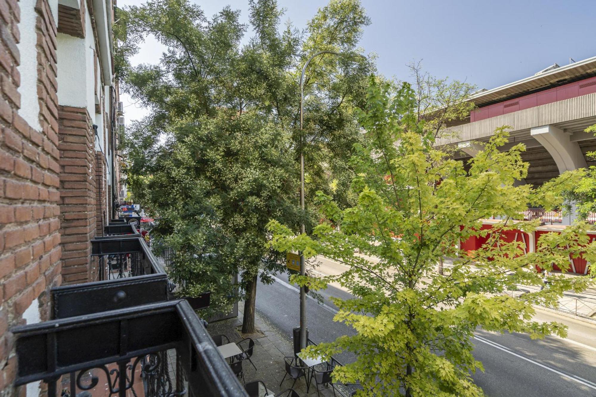 Apartamentos En La Avda De La Albufera Alquiler Temporal Madrid Bagian luar foto